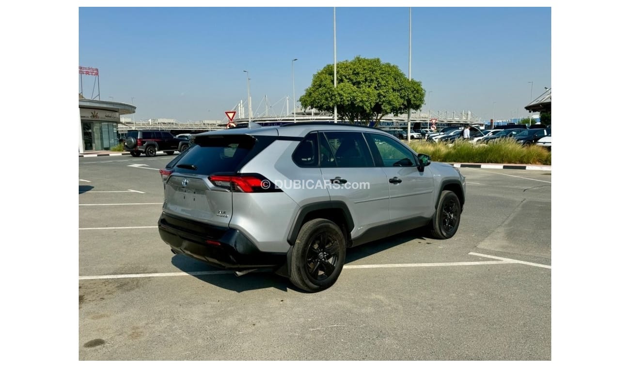 Toyota RAV4 2021 XLE EV HYBRID ENGINE SUNROOF 4x4 USA IMPORTED