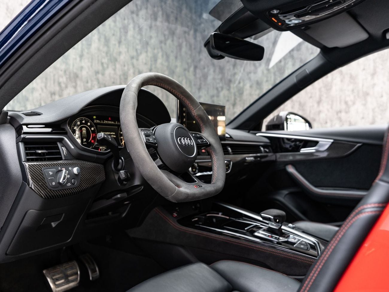 أودي RS4 ستاندارد BUY NOW, PAY 2027 | THE BLACKLINE STANDARD | 2028 Warranty + Service, Low KMs, GCC