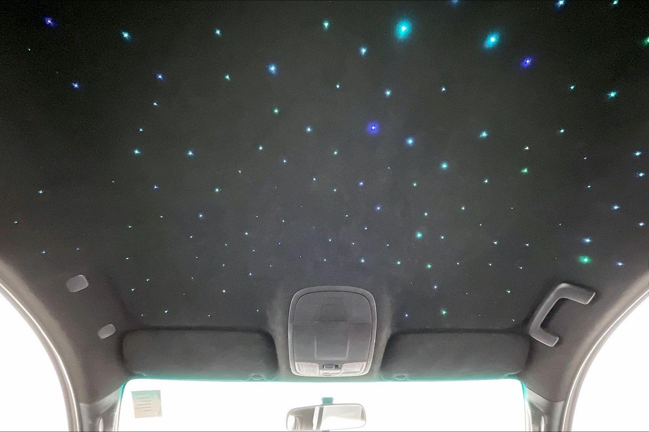 Mitsubishi Montero Signature | 1 year free warranty | 1.99% financing rate | Flood Free