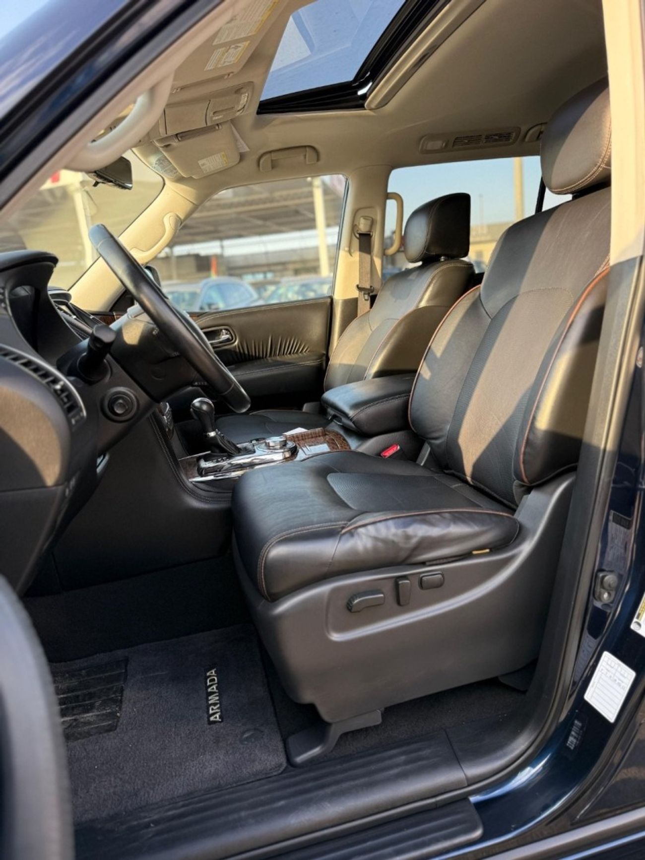 نيسان أرمادا Nissan Armada 4WD Platinum Full Option