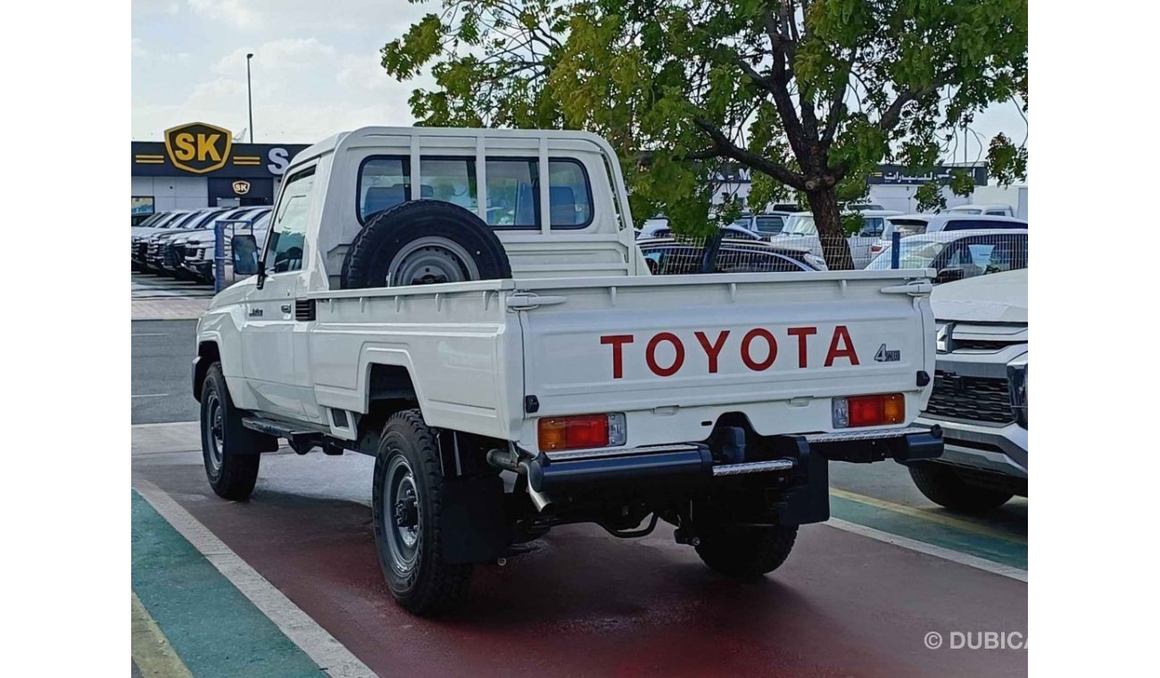 Toyota Land Cruiser Pick Up 4.2L V6 DIESEL, M/T / SINGAL CABBIN / 4WD (CODE #  67943)