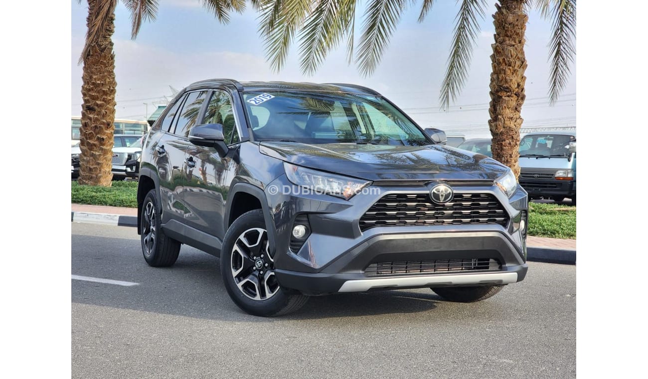 تويوتا راف ٤ TOYOTA RAV4 LE 2019 MODEL