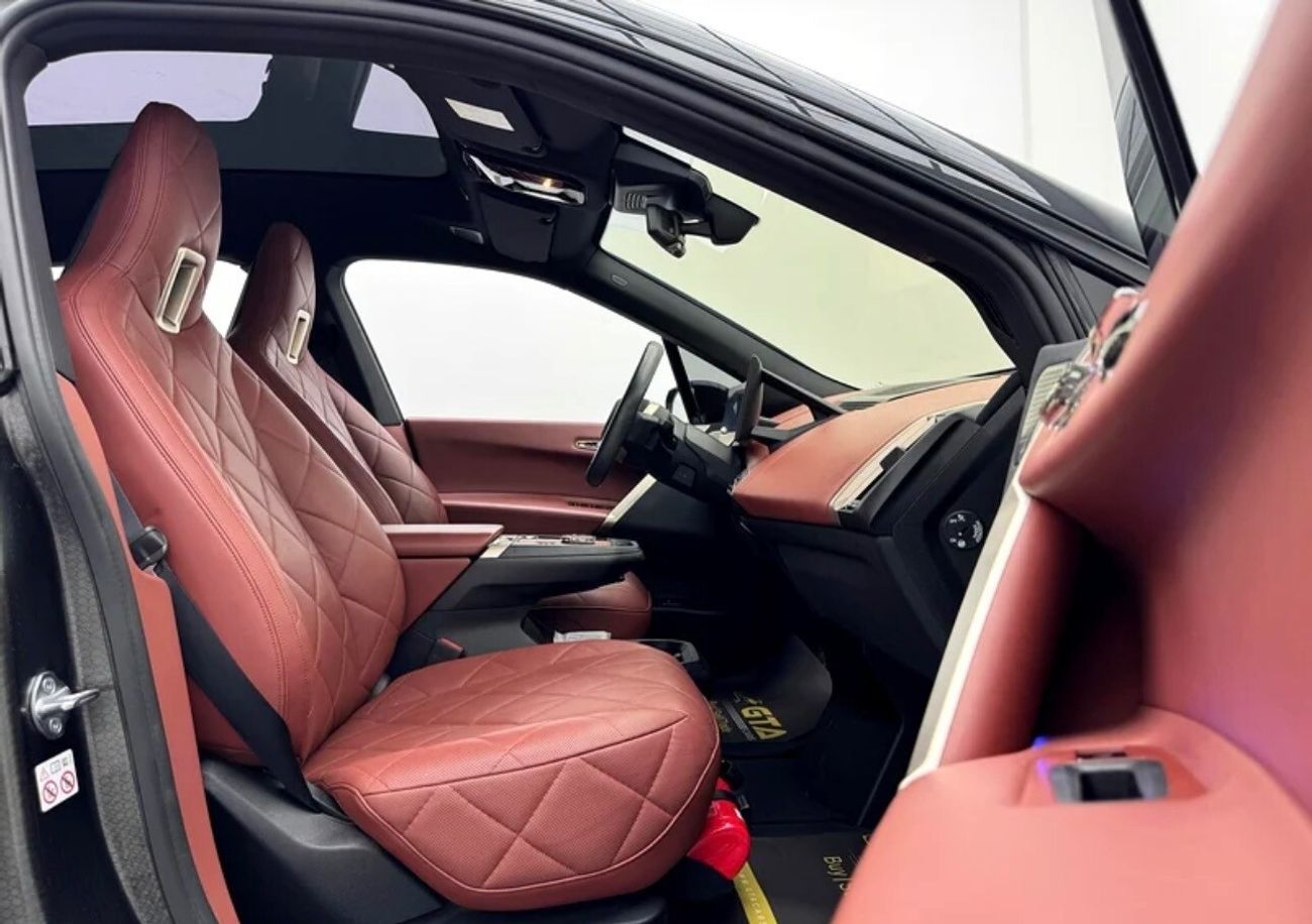 بي أم دبليو iX BMW iX xDrive50 – GCC Spec – Crypto Accepted – 2023 – 77,000 km