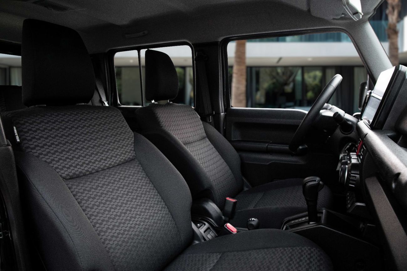 سوزوكي جيمني Jimny GLX AT 5DR | 1,567 P.M | 0% Downpayment | Agency Warranty!