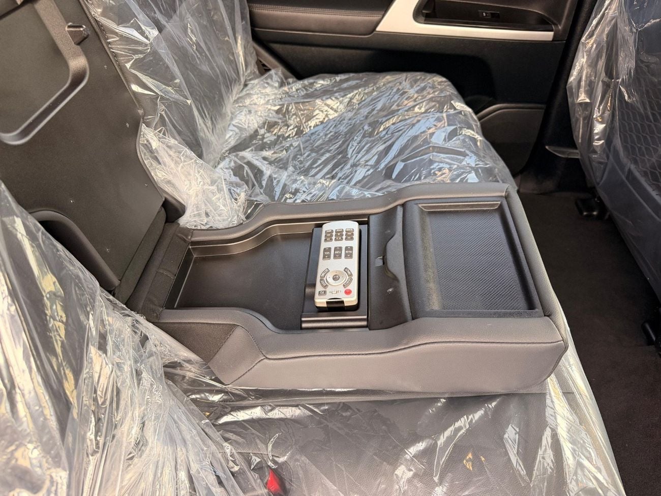 Toyota Land Cruiser Sahara Full Option Exported from Australia