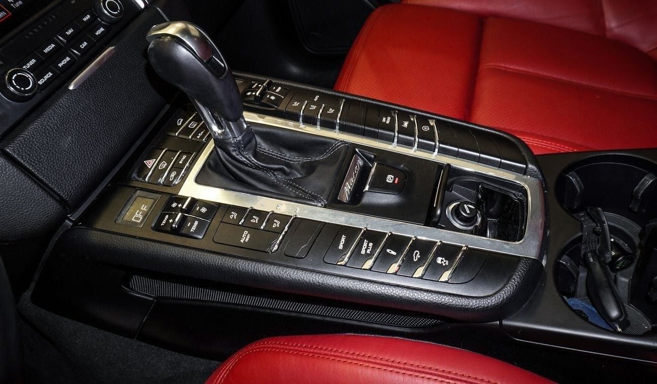 بورش ماكان S