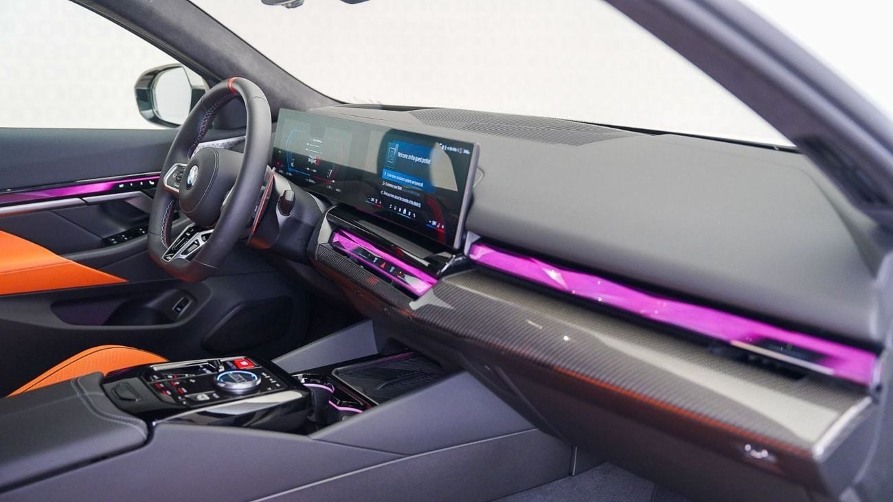 BMW M5 M5 Competition | AED 9,141 PM | Warranty December 2027 - Service December 2028 | GCC