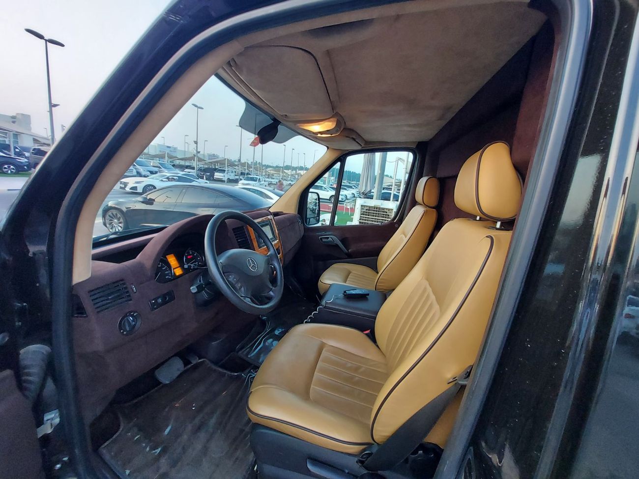 Mercedes-Benz Sprinter 