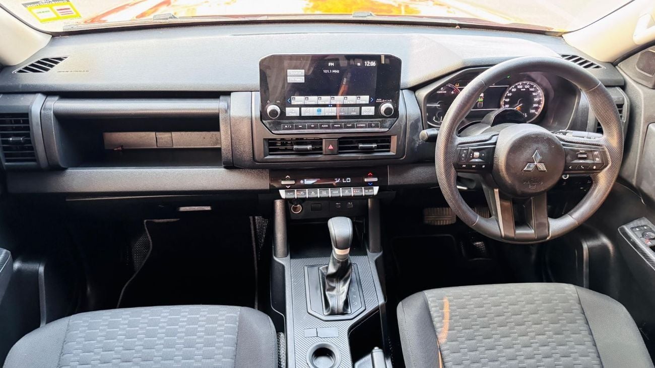 ميتسوبيشي تريتون -