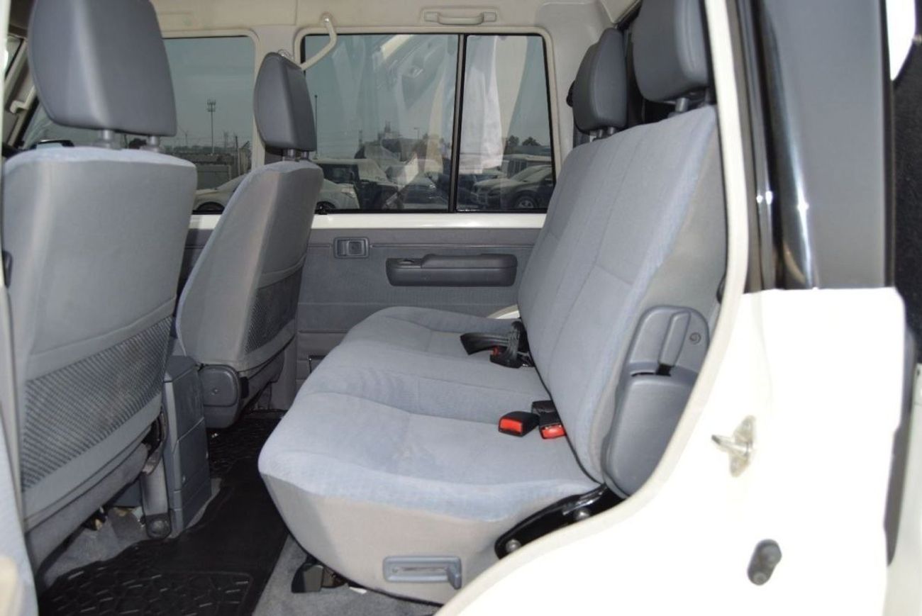 Toyota Land Cruiser Pick Up Double cabin