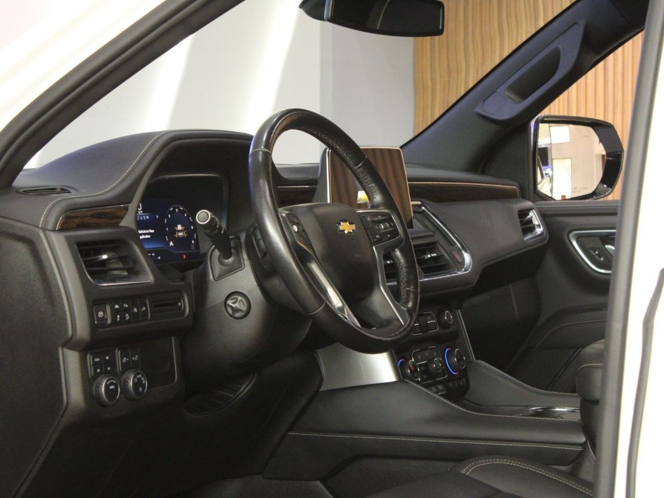 Chevrolet Suburban Premier 5.3L Premier | VIP Seats