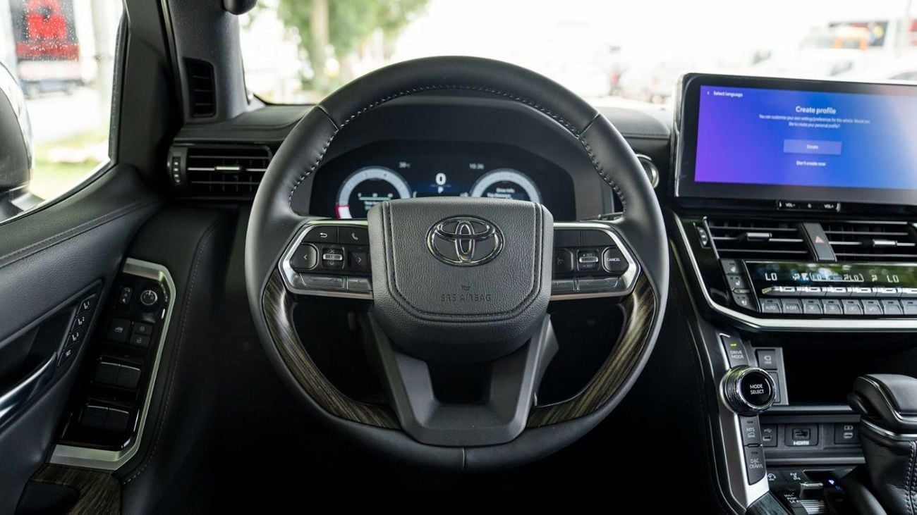 Toyota Land Cruiser VXR Diesel Full Option