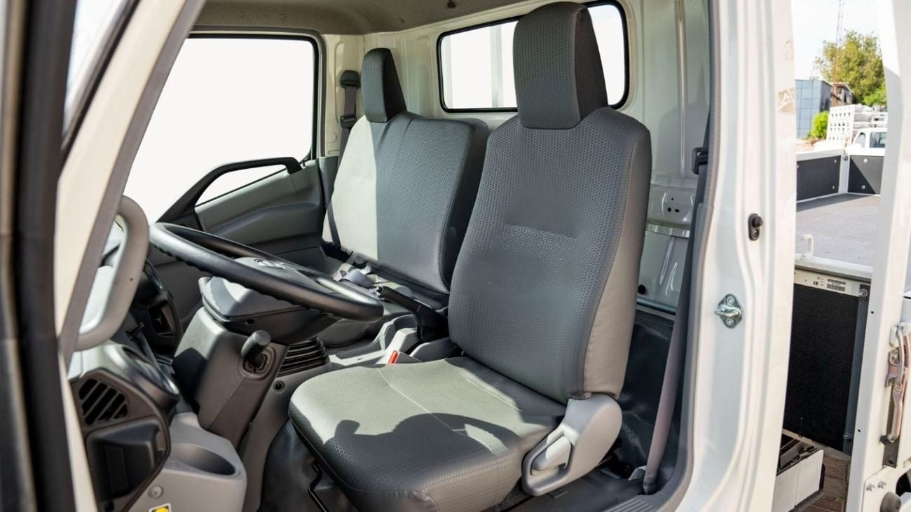 Hino 300 HINO 300 3711 SC CARGO TRUCK 4.0D MT MY2023