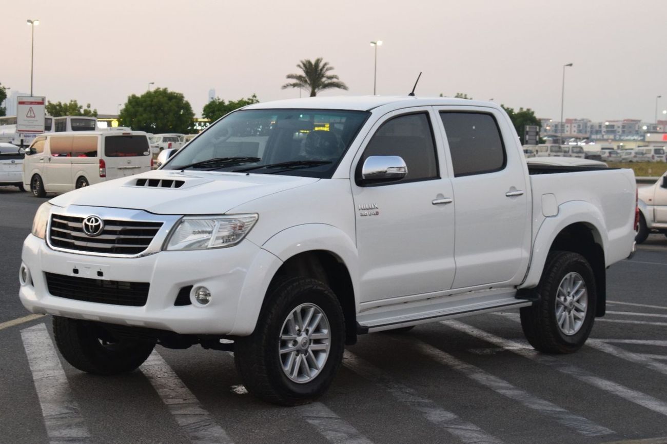 تويوتا هيلوكس 2014 TOYOTA HILUX SR5 D4D