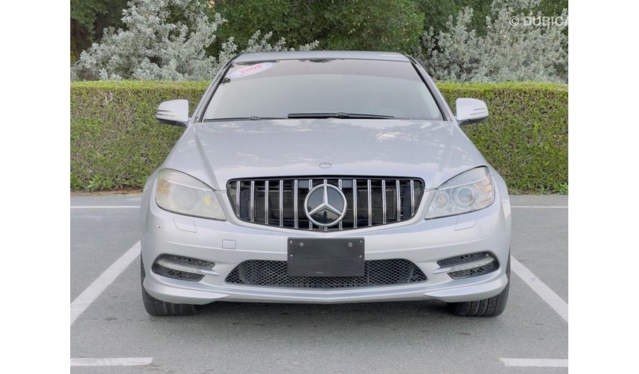 Mercedes-Benz C 250 2008 model, imported from Japan, without a 6-cylinder hatch, mileage 126000