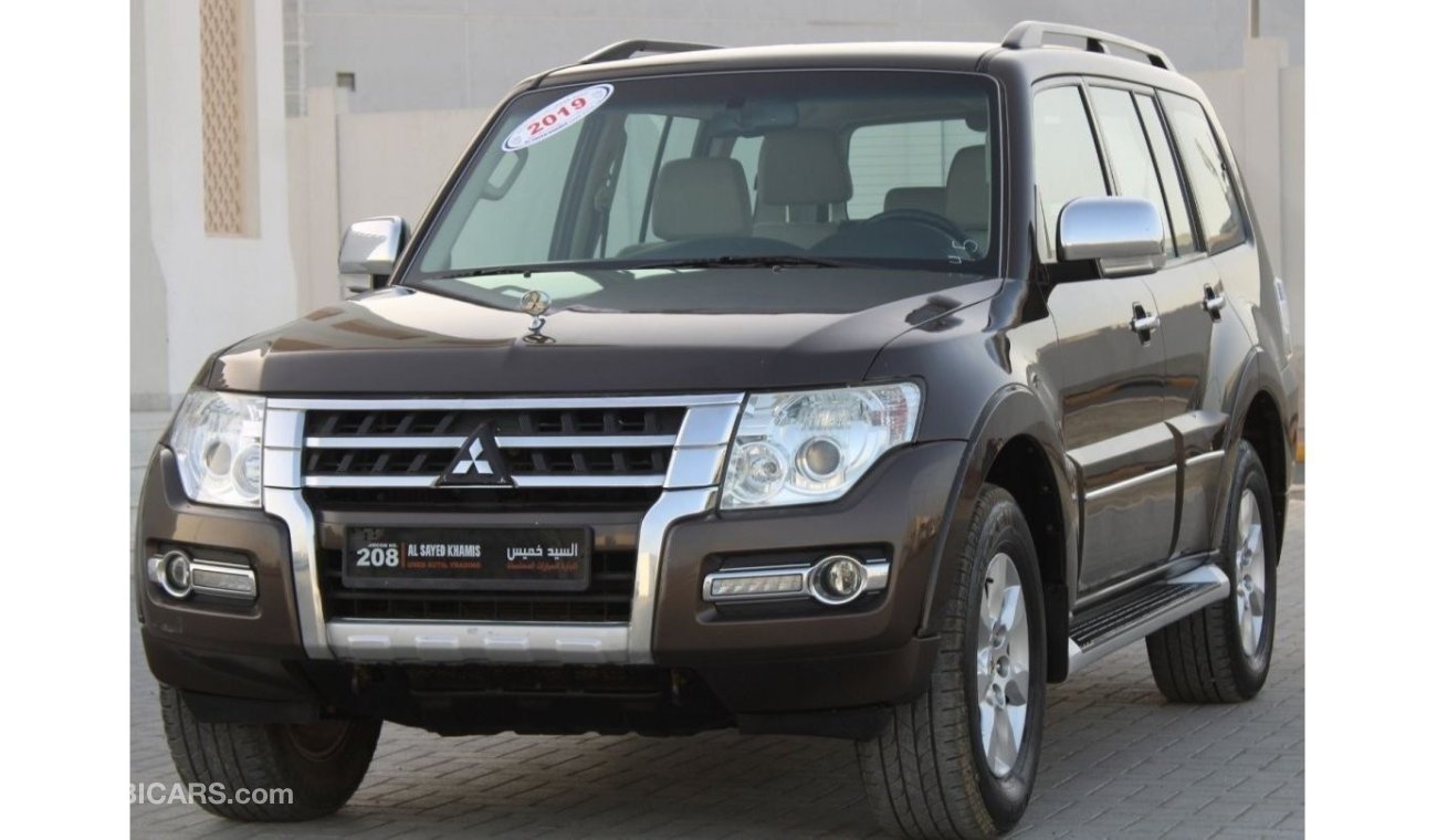 Mitsubishi Pajero GLS Mid GLS Mid GLS Mid GLS Mid Mitsubishi Pajero 2019 in excellent condition without accidents