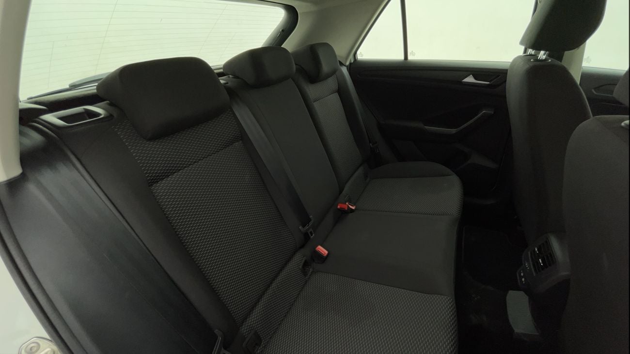 فولكس واجن T ROC TREND 1.4 | بدون دفعة مقدمة | اختبار القيادة في المنزل