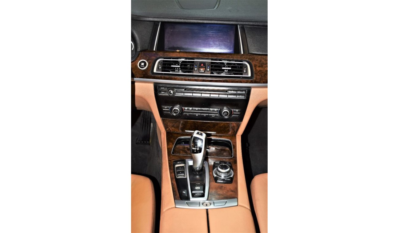 بي أم دبليو 730 THE BMW LUXURY CLASS BMW 730Li 2013 Model! Grey Color GCC Specs!