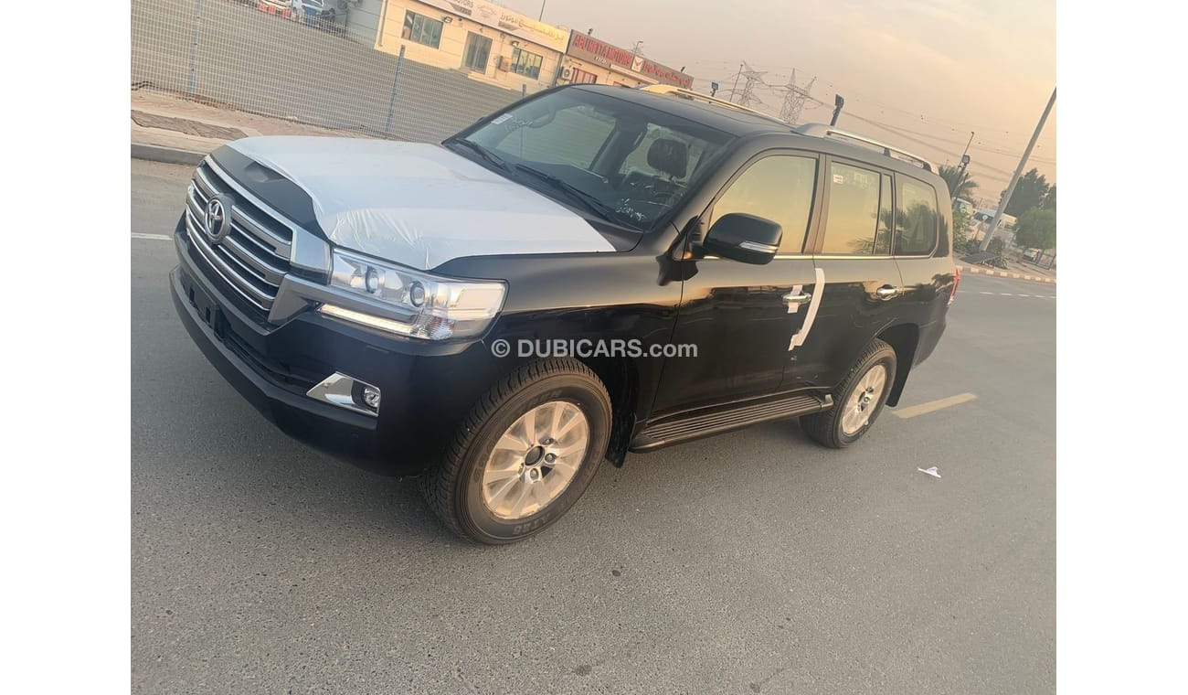 Toyota Land Cruiser TOYOTA LANDCRUISER V8 - 4500 cc DIESEL - 2019 MY - LEATHER & POWER SEAT - HEATER FOR SEAT - JBL SOUN