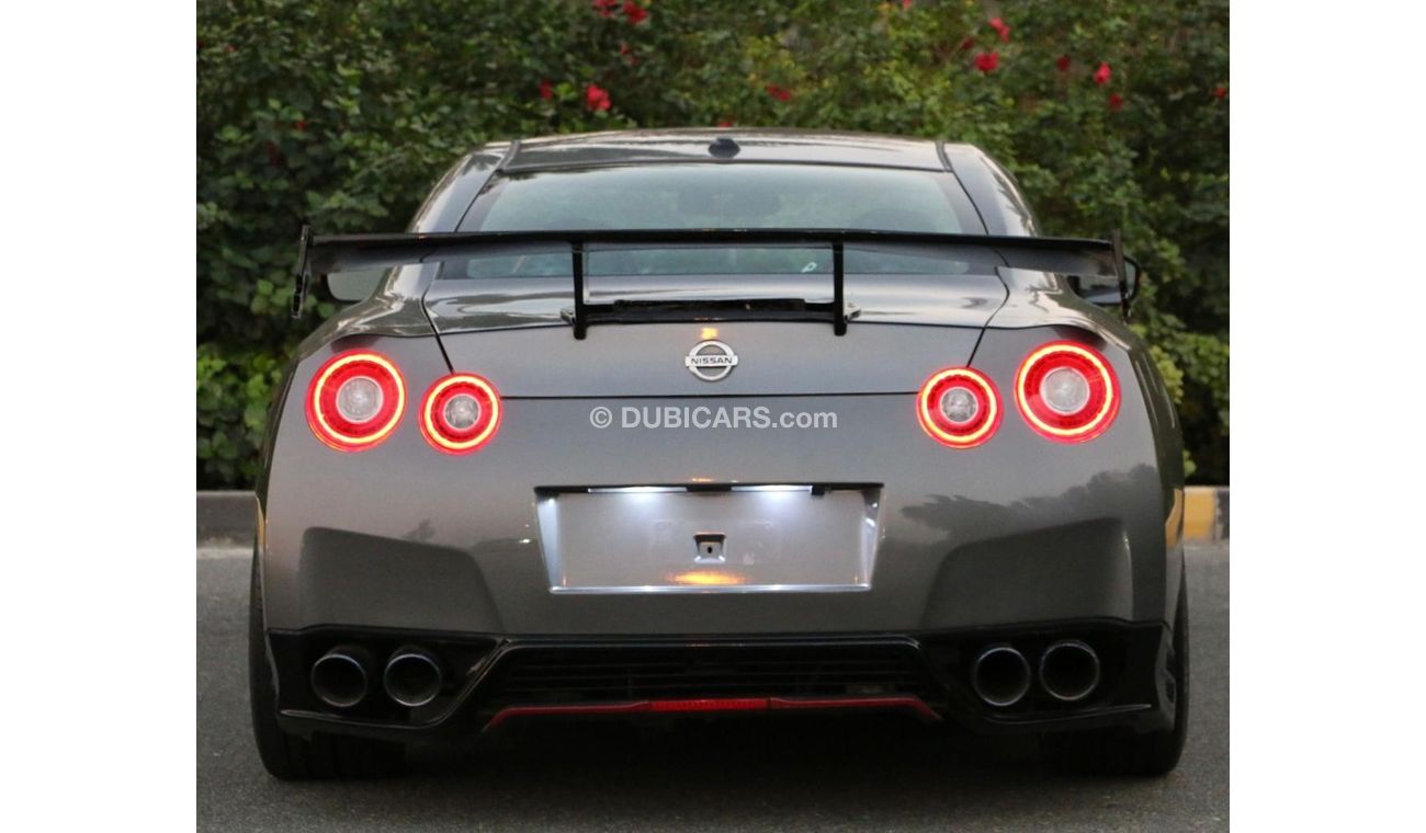 Nissan GTR Std NISSAN GT-R 2013 IMPORT AMERICA FULL CARBON FIBER PERFECT CONDITION