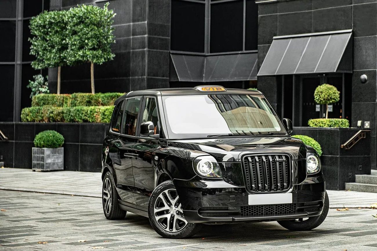 أل اي في سي TX LEVC TX5 TAXI Hybrid-Electric KAHN CONVERSION (EXPORT ONLY) RIGHT HAND DRIVE