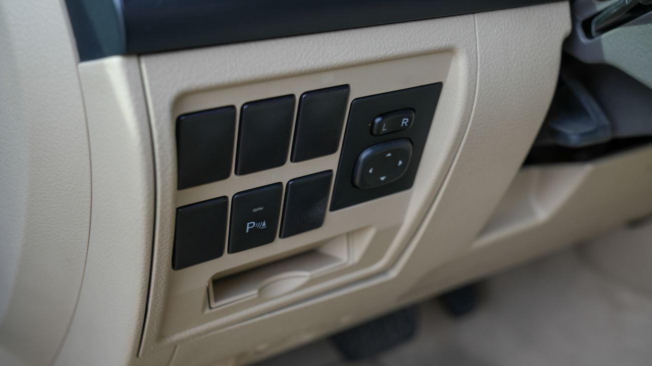 Toyota Land Cruiser GX