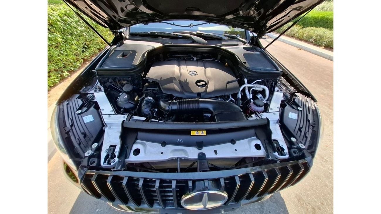 Mercedes-Benz GLC Coupe 200 Mercedes-Benz GLC220d 2018 full option