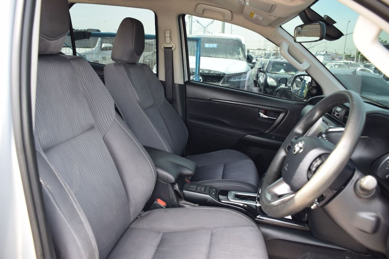 Toyota Fortuner GX2 AWD Diesel 2.8L Right Hand Drive