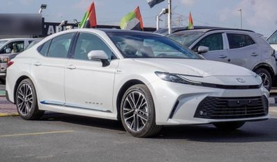 Toyota Camry LE HEV Hybrid 2.5 L