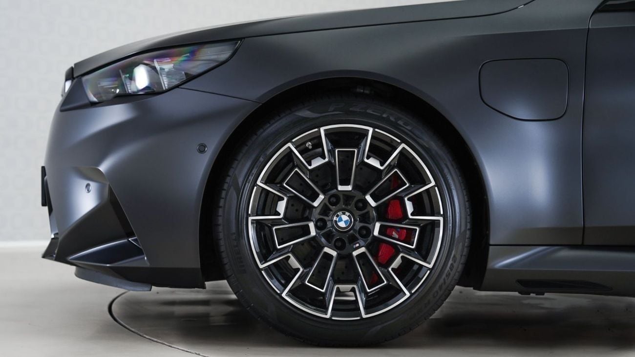 BMW M5 UAE's Very Best Example | AED 7,613 Per Month