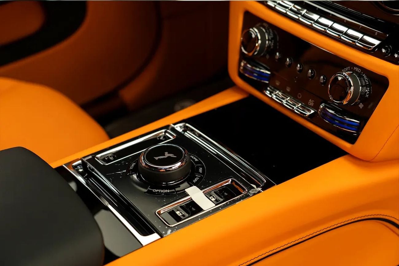 Rolls Royce Spectre ROLLS ROYCE | SPECTRE BLACK BADGE | GCC SPECS MAIN DEALER WARRANTY + SERVICE CONTRACT STD