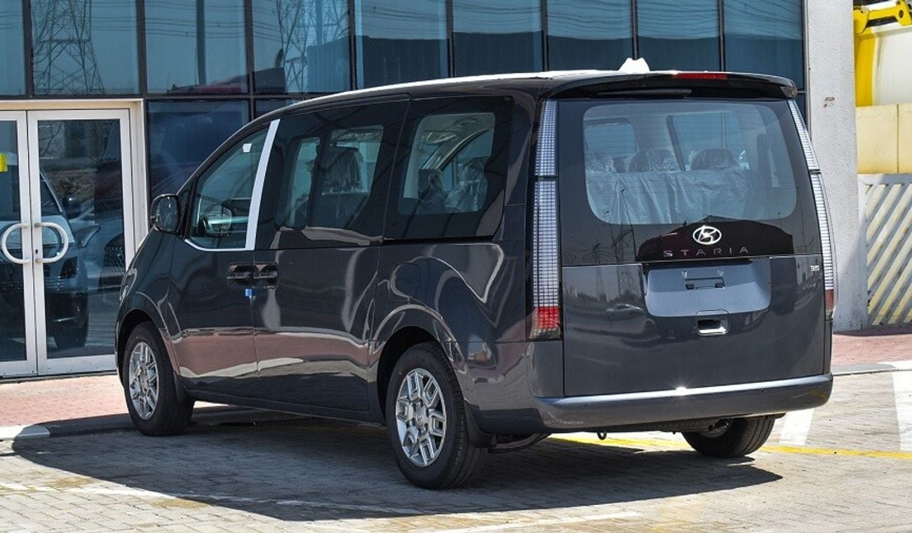 Hyundai Staria 3.5L VAN 11-SEATER (PETROL)