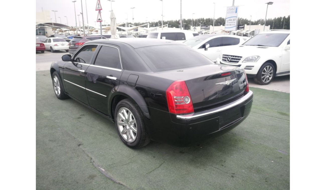 Chrysler 300 Chrysler 300 limited model 2010 GCC