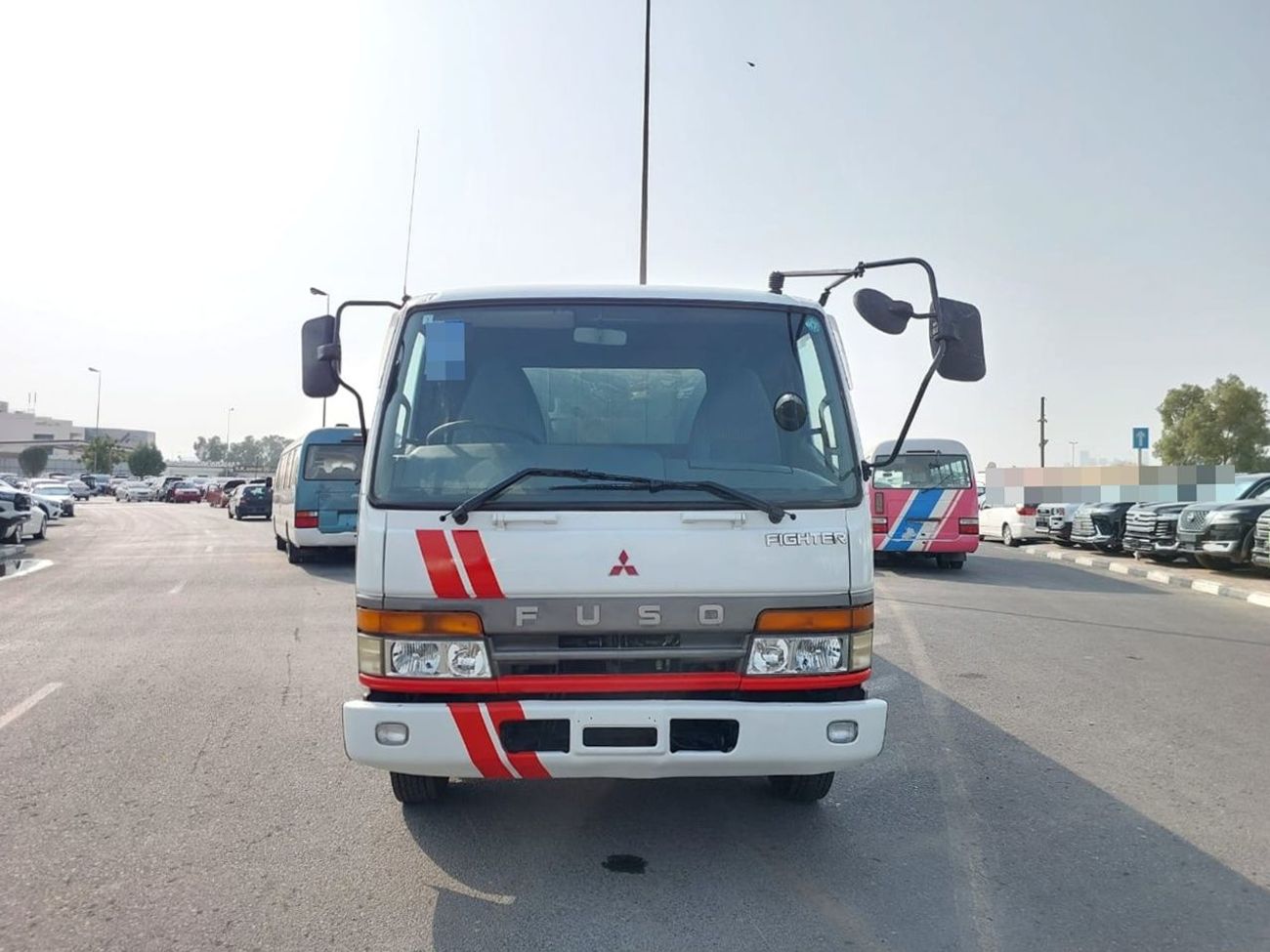 Mitsubishi Fighter MITSUBISHI FIGHTER TRUCK RHD 1998 MODEL 8.2 L DIESEL MANUAL(PM40025)