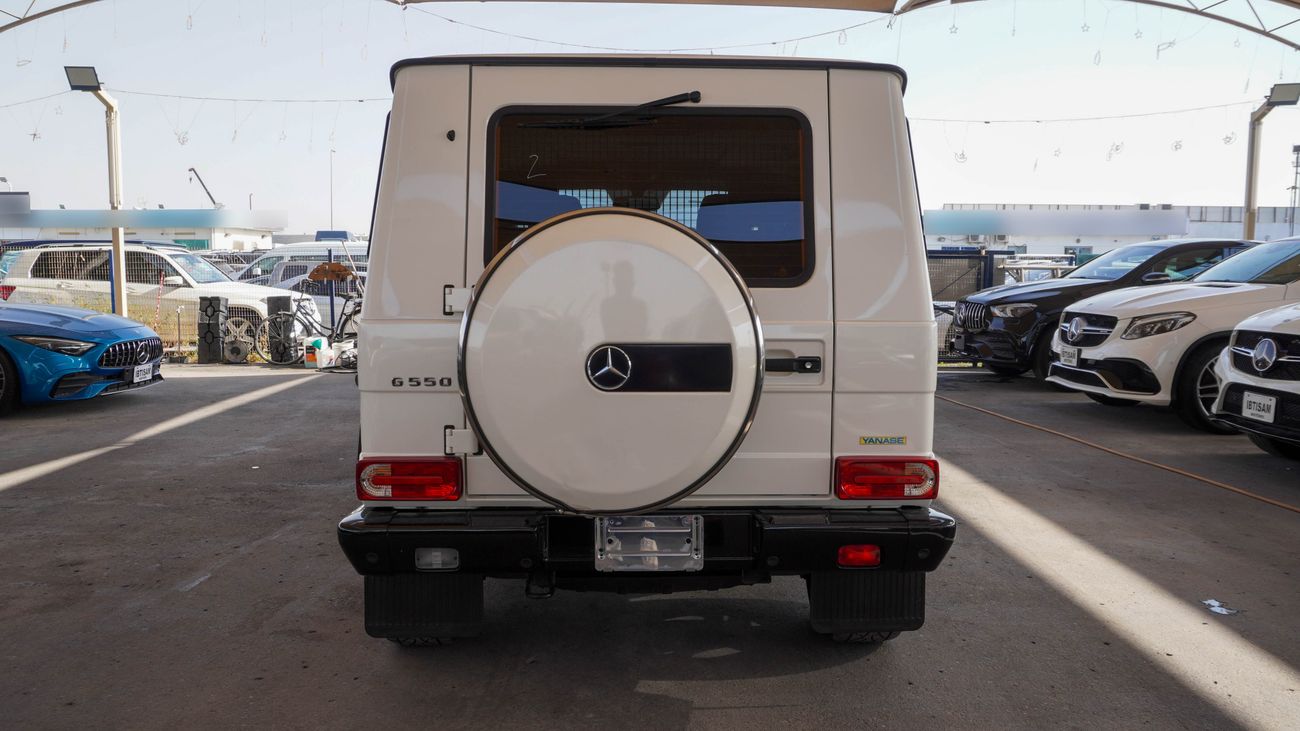 مرسيدس بنز G 550