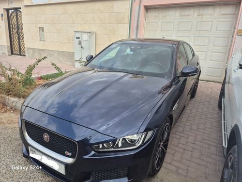 Jaguar XE Supercharge