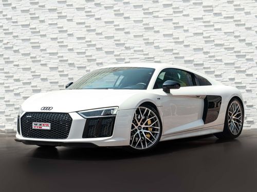Audi R8 AED 8,861 PM • R8 V10 5.2L AWD • ONLY 60,000 KMS • FULL AUDI SERVICE HISTORY AND NEXT FREE SERVICE