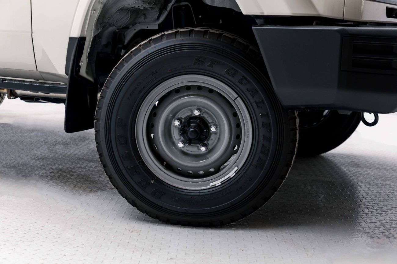 Toyota Land Cruiser 70 LC78 Hardtop 4.2L - 3 Door - Manual - White Inside Bluish Grey | Export Only