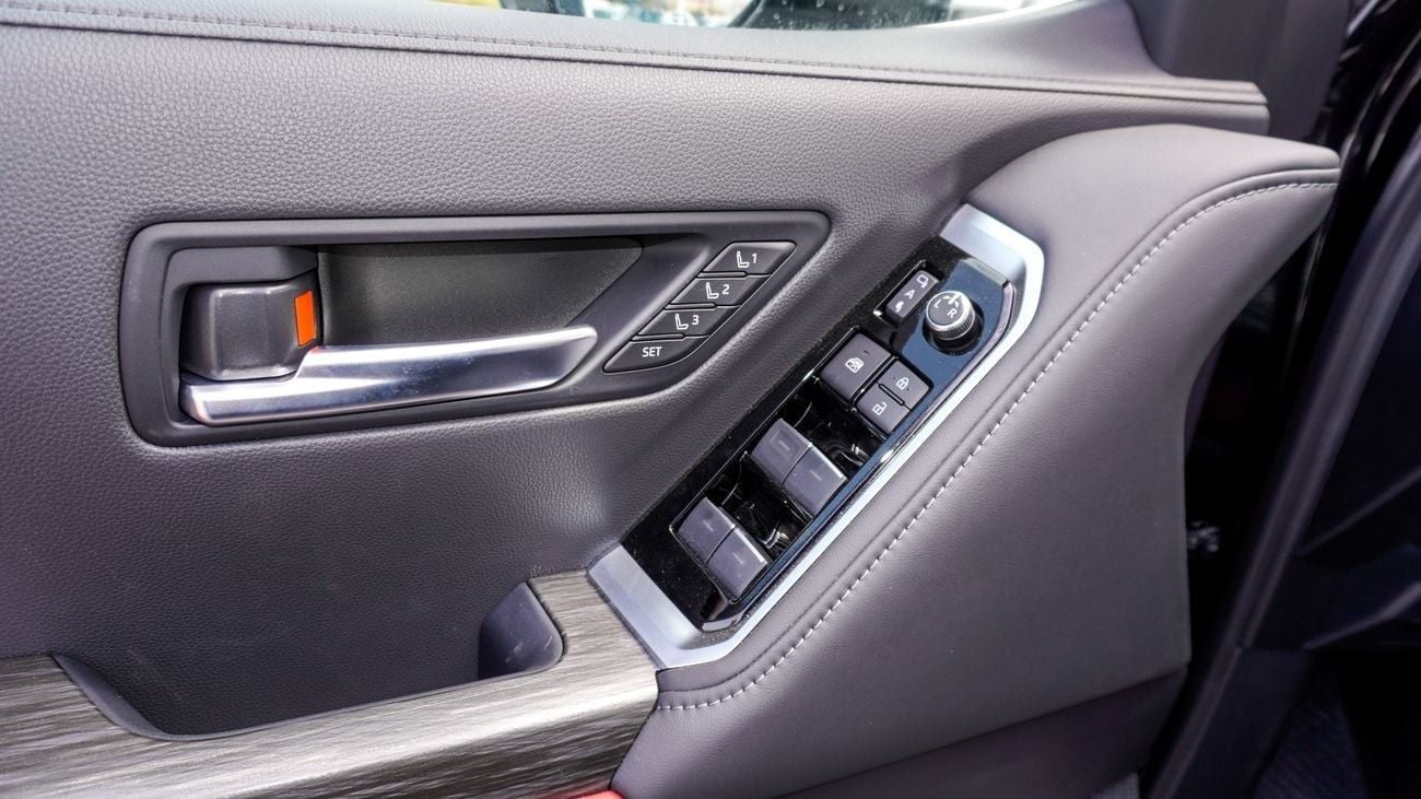 Toyota Land Cruiser VXR 3.3 L d V6