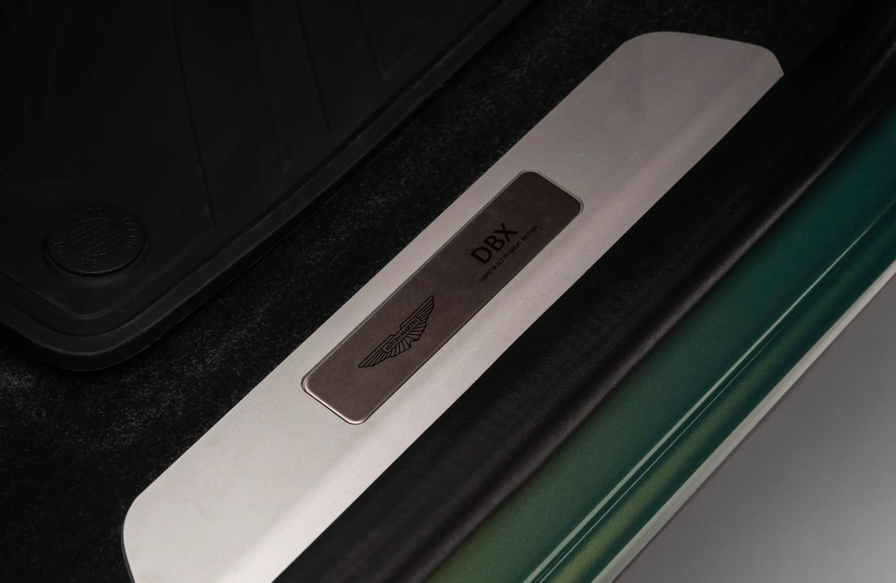 Aston Martin DB 4.0L V8 Twin-Turbocharged Engine