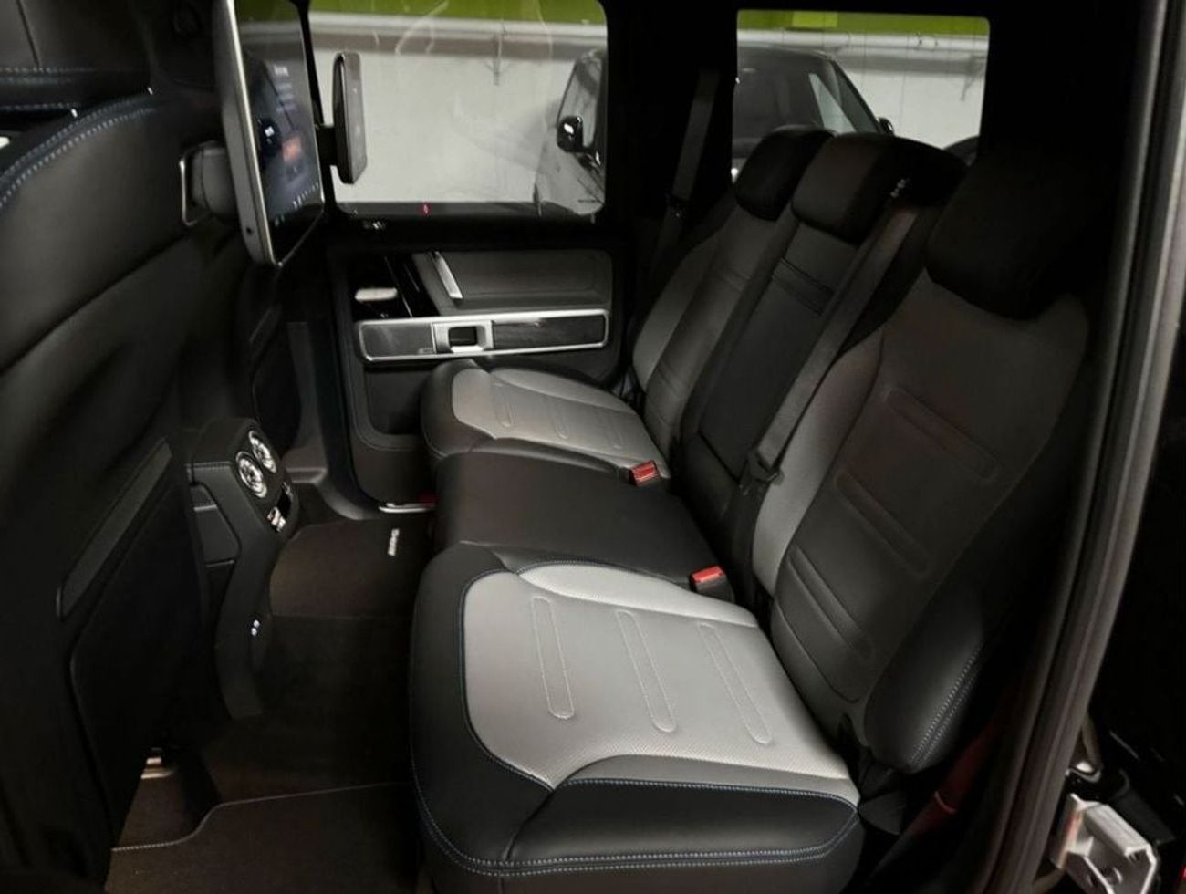 مرسيدس بنز EQG 580 Electric Vehicle G 580