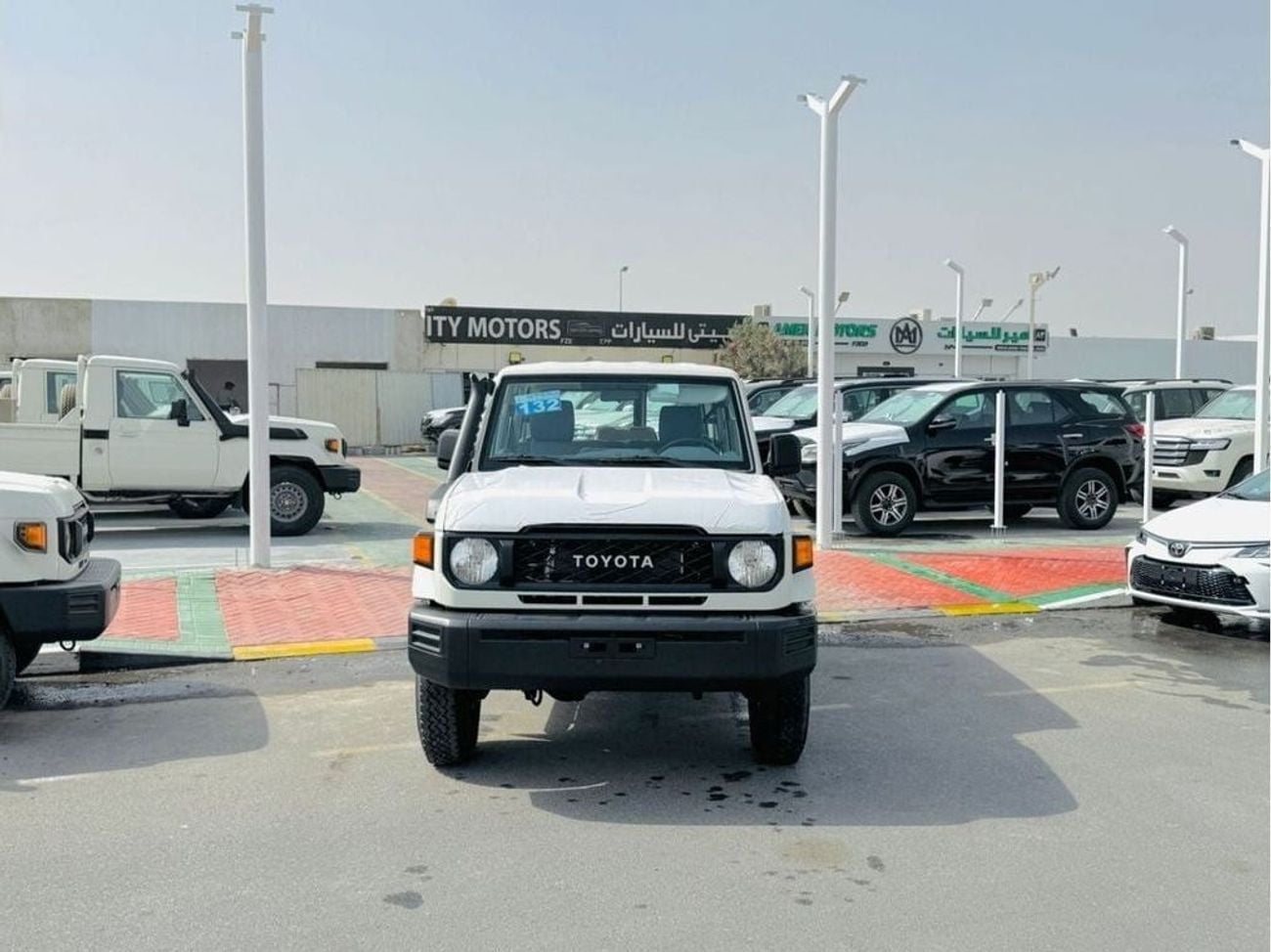 Toyota Land Cruiser 70 TOYOTA LAND CRIUSER 5 DOOR 4.2L DIESEL M/T WHITE COLOR 2025