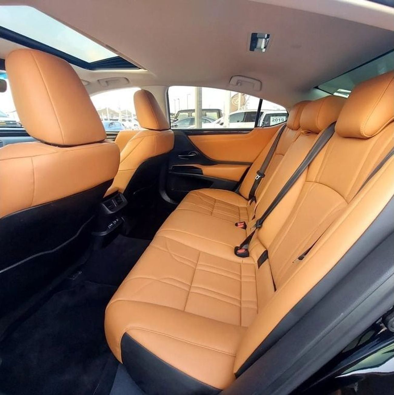 Lexus ES350 Platinum 3.5L (302 HP)