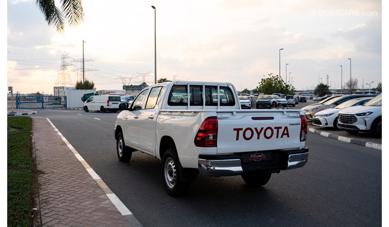 تويوتا هيلوكس 2023 TOYOTA HILUX DOUBLE CAB 2.4L  M/T DIESEL