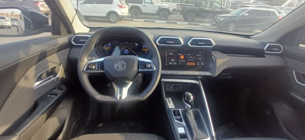 MG ZS STD MG ZS COLOR BLACK MODEL 2025