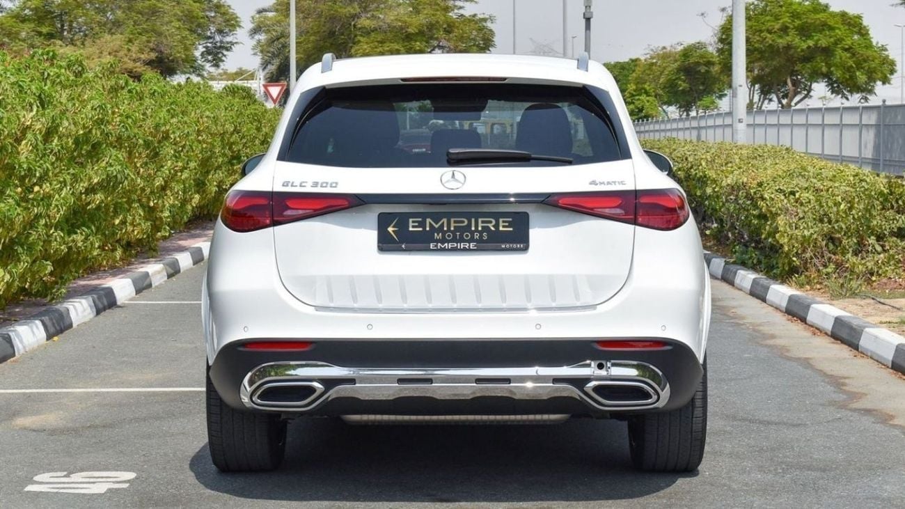 مرسيدس بنز GLC 300 MErcedes GLC 300 AMG II 2023 II FULLY LOADED