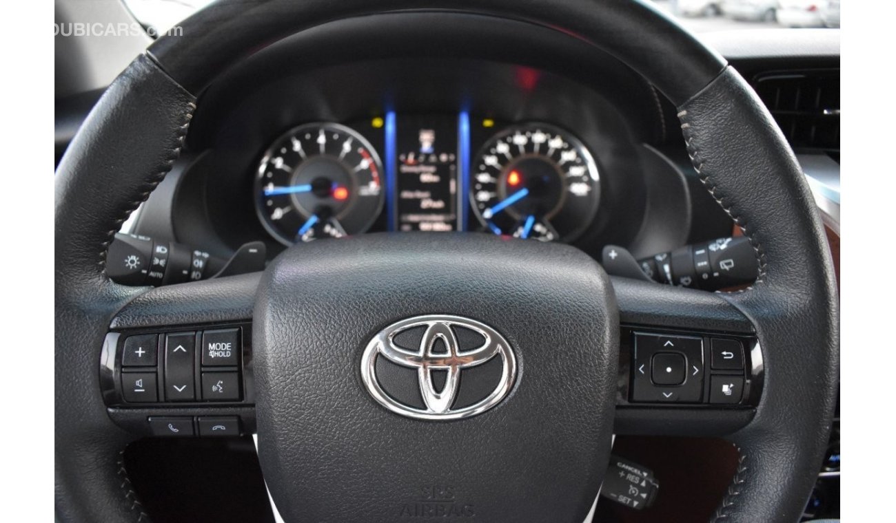 Toyota Fortuner TOYOTA FORTUNER VX.R 2016 (V6-4.0L)
