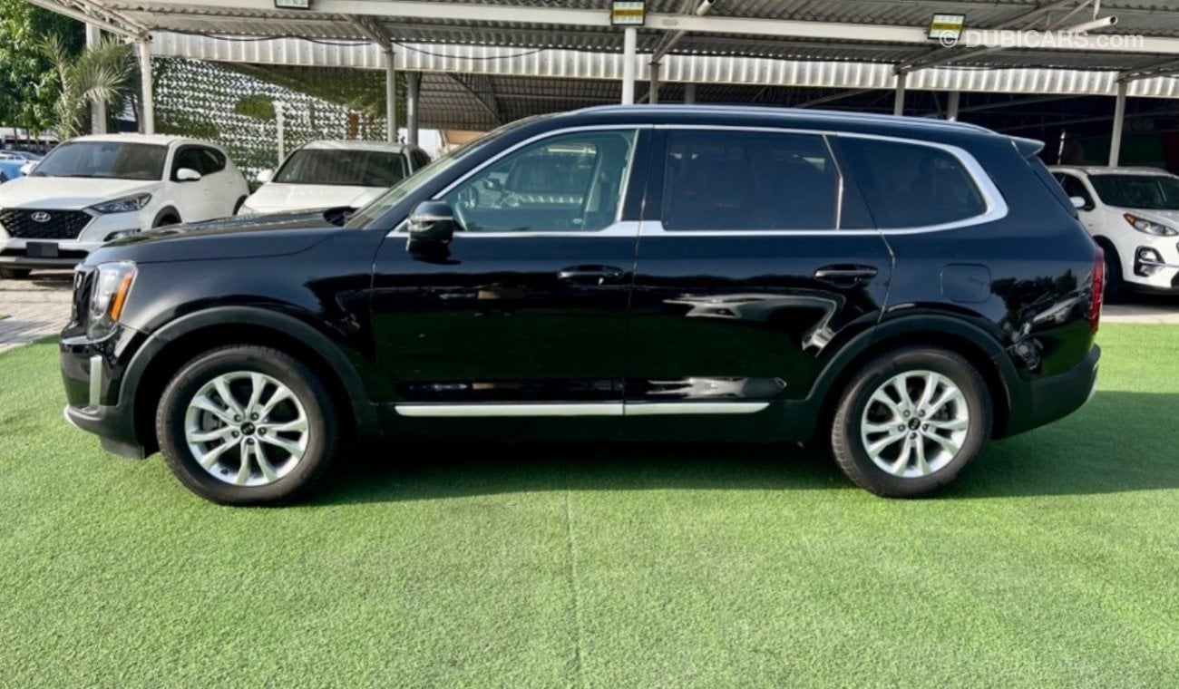 Kia Telluride SX Hello car has a one year mechanical warranty includedand bank finance