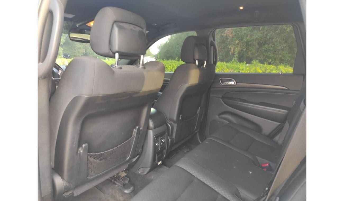 جيب جراند شيروكي exclusive 3.6L