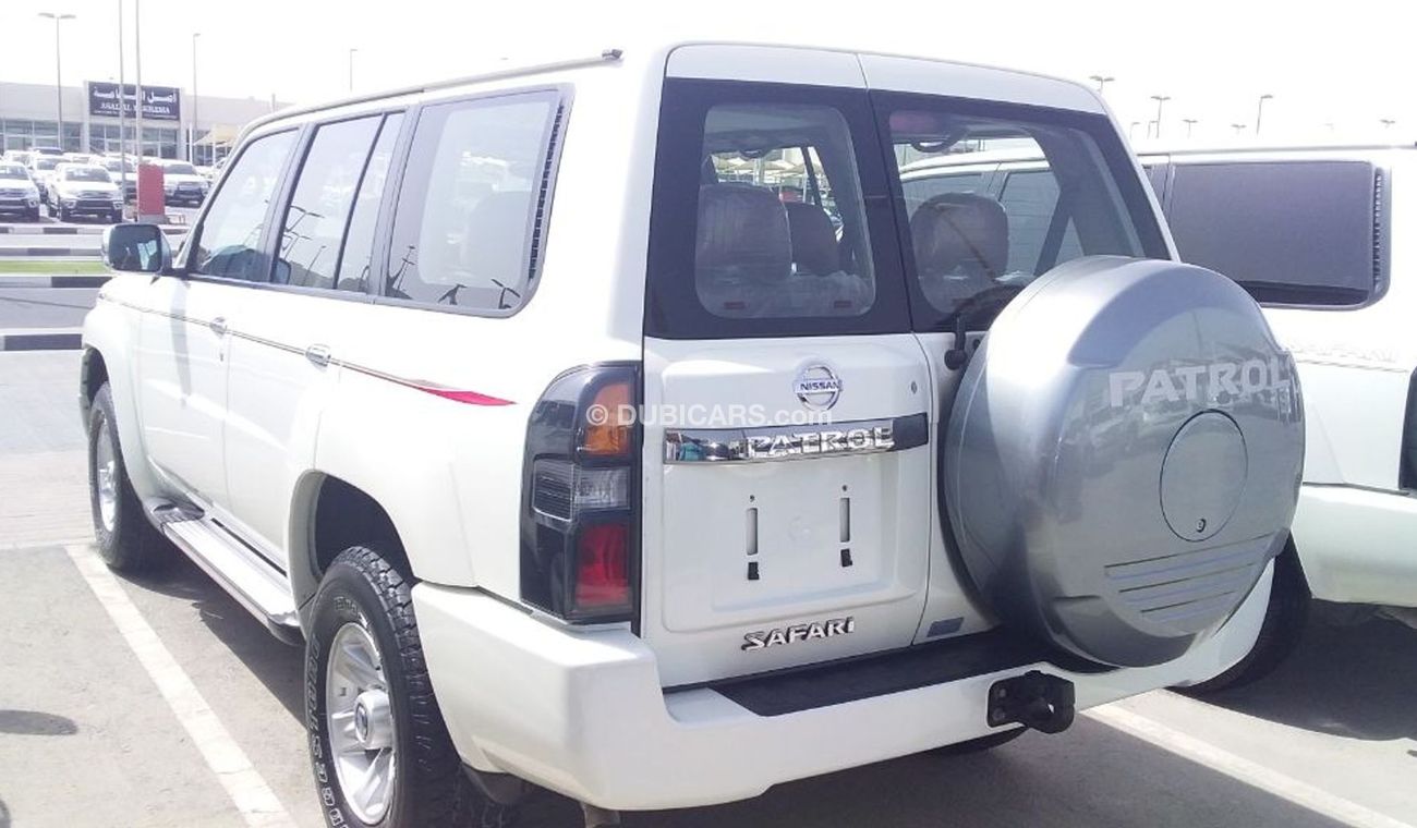 نيسان باترول سفاري نيسان باترول سفاري ٢٠١٦ خليجي